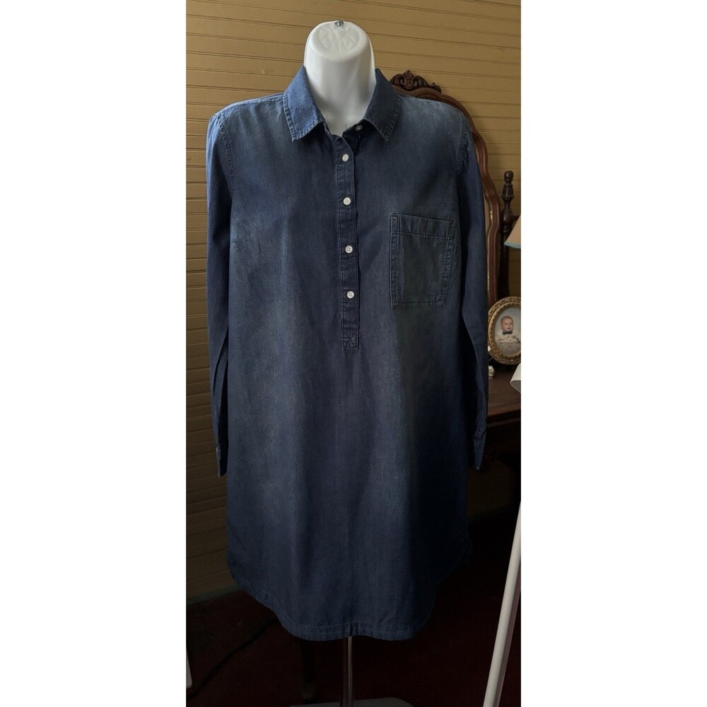 Old Navy Size Medium Women’s 100% Cotton Denim Dress 42” Bust 34” L Blue